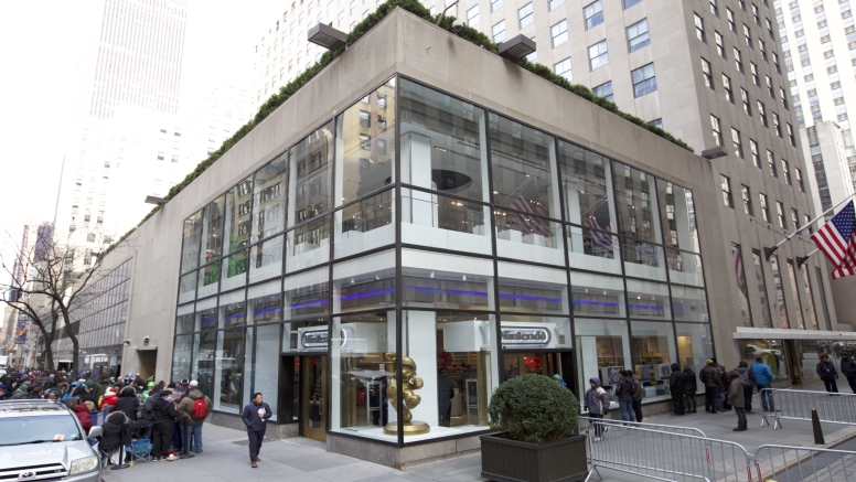 Nintendo-NY-Store-2016