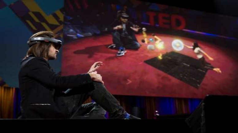 hololens-conferencia-ted-2016-20160220-164824