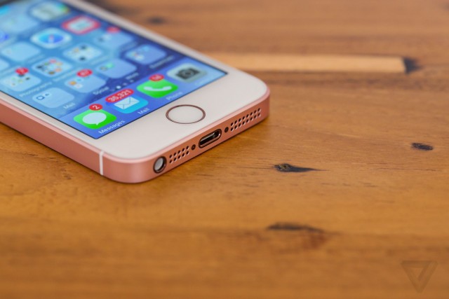 iPhone SE