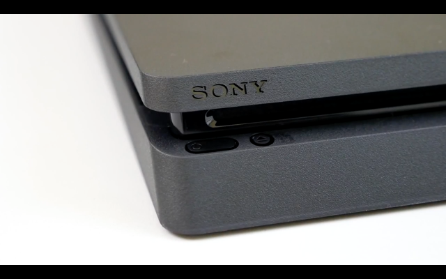 PlayStation 4 Slim